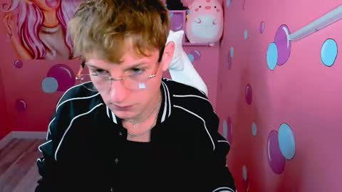 Snapshot of dennis_rodriguez chatting on 11.27.25 Dennis online show from 11.27.25