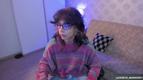 Snapshot of dereck_manson chatting on 10.11.25 dereck_manson online show from 10.11.25