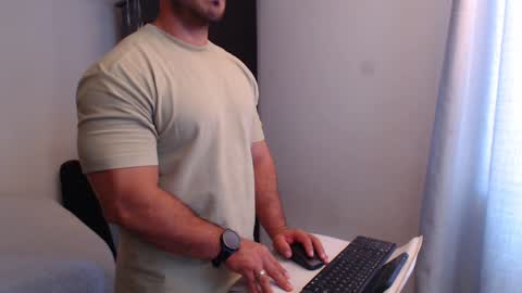 Derek online show from 12.29.24