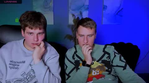 Snapshot of derek_hawk_ chatting on 12.05.25 derek_hawk_ online show from 12.05.25