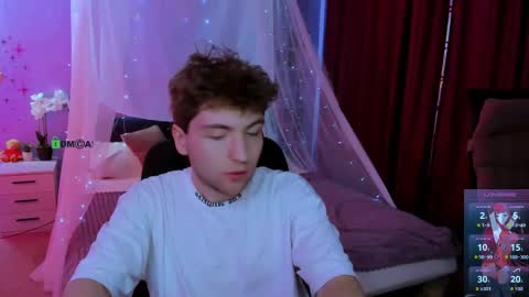 Snapshot of derek_hawk_ chatting on 03.23.26 derek_hawk_ online show from 03.23.26