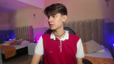 derek_sinn online show from 04.13.26