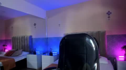 derek_sinn online show from 04.22.26