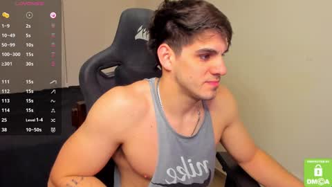 Snapshot of derekcb chatting on 09.09.25 Derekcb online show from 09.09.25