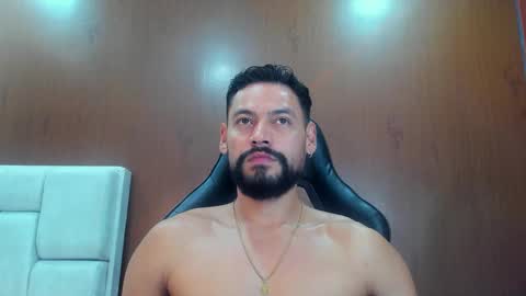 DerryBigger CM online show from 09.24.25