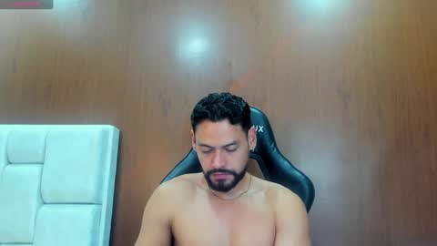 DerryBigger CM online show from 10.03.25