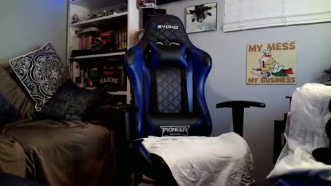 Snapshot of desertknight56 chatting on 01.23.25 D K online show from 01.23.25