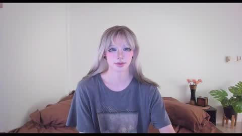 Domi  online show from 06.14.26