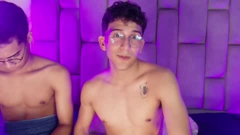 desire4duo online show from 02.08.26