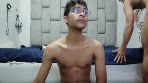 desire4duo online show from 03.05.26