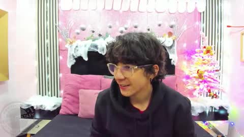 desire_ecstasy online show from 12.16.25