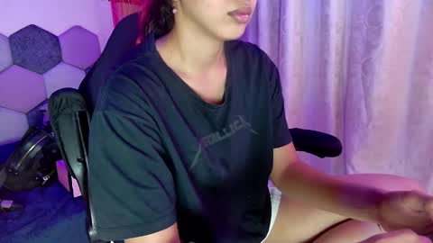 TORI AND MR. BEAR online show from 02.20.26