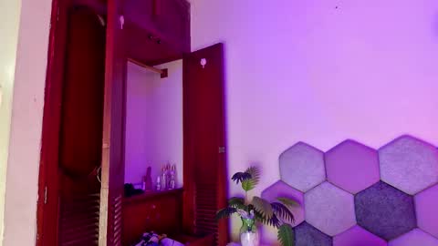 TORI AND MR. BEAR online show from 03.09.26