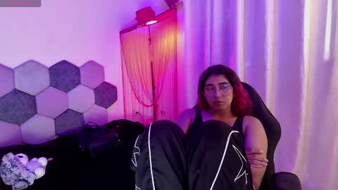 TORI AND MR. BEAR online show from 04.14.26