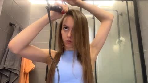 Ksenia online show from 05.21.26