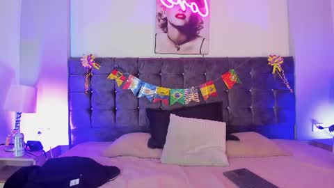 Snapshot of destello_xxx chatting on 07.02.26 Destello online show from 07.02.26
