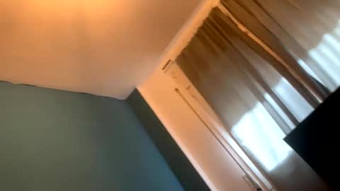 destrosandotelculo online show from 09.21.25