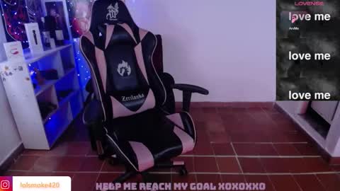 Snapshot of destroyall420 chatting on 02.19.26 Lola Bdsm and fries online show from 02.19.26