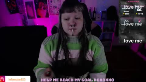 Snapshot of destroyall420 chatting on 04.12.26 Lola Bdsm and fries online show from 04.12.26