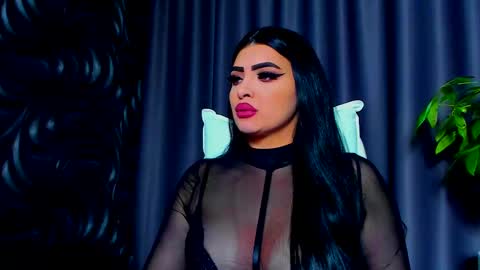 Snapshot of devashaqueen chatting on 02.22.25 Devasha online show from 02.22.25