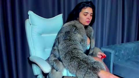 Snapshot of devashaqueen chatting on 10.10.25 Devasha online show from 10.10.25