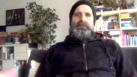 Snapshot of devil_dark_berlin chatting on 12.19.25 ooo Devil Dark ooo online show from 12.19.25