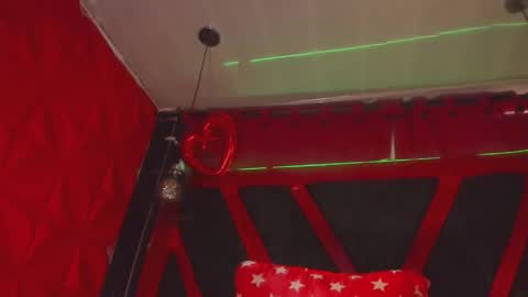 Snapshot of devil_taylorx chatting on 02.06.26 devil_taylorx online show from 02.06.26