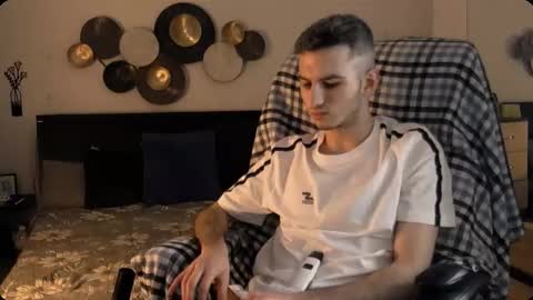 devin_ho online show from 01.12.26