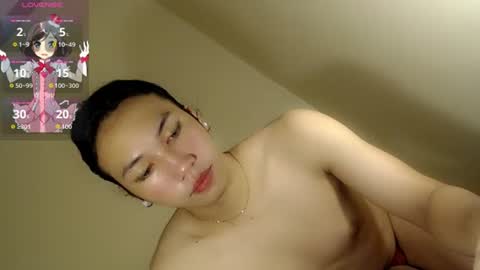 Snapshot of devine_glorymocha chatting on 07.27.26 devine_glorymocha online show from 07.27.26
