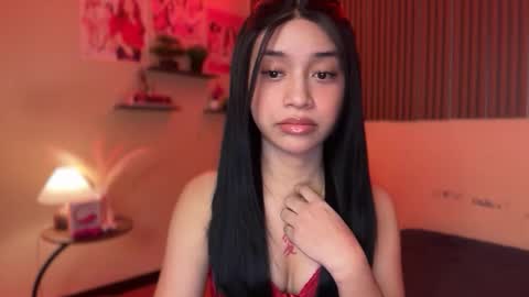 Snapshot of devine_goddessx chatting on 10.23.25 Devine Greyson online show from 10.23.25