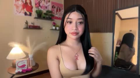 Devine Greyson online show from 04.13.26