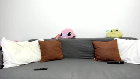 Snapshot of devinesex chatting on 09.15.25 Misha online show from 09.15.25