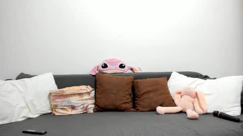 Snapshot of devinesex chatting on 10.21.25 Misha online show from 10.21.25