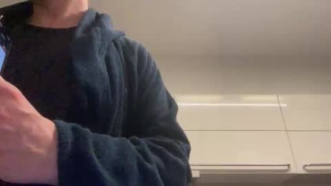 Snapshot of devon_nite chatting on 01.16.26 Devon online show from 01.16.26