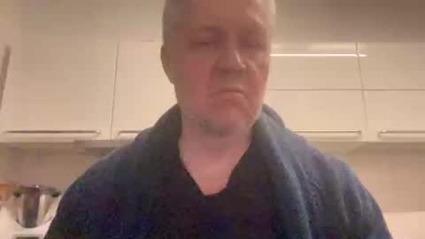 Snapshot of devon_nite chatting on 02.22.26 Devon online show from 02.22.26