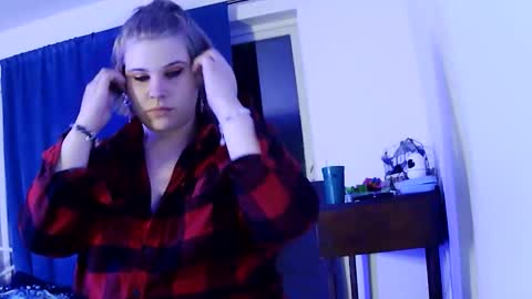 devykitten online show from 04.29.26