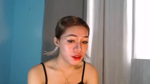 dexie121698 online show from 02.14.25