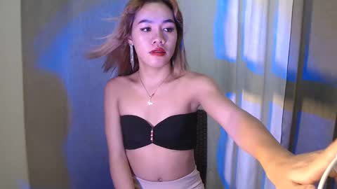 dexie121698 online show from 03.12.25