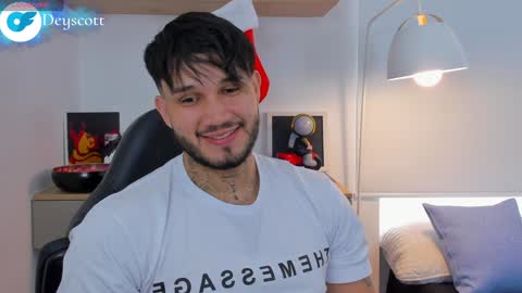 JULIAN online show from 12.31.24