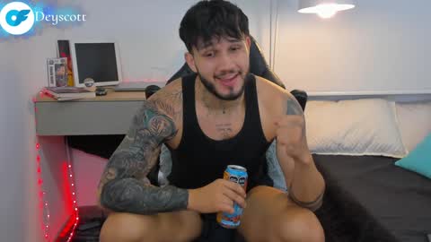 JULIAN online show from 01.11.25