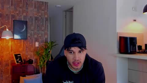 JULIAN online show from 11.25.25