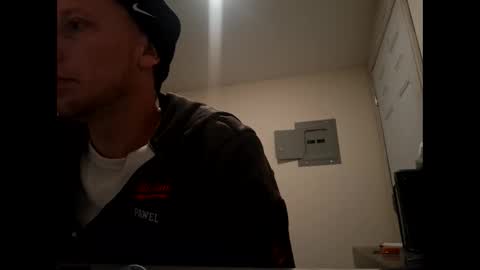 deznuts130 online show from 02.13.26