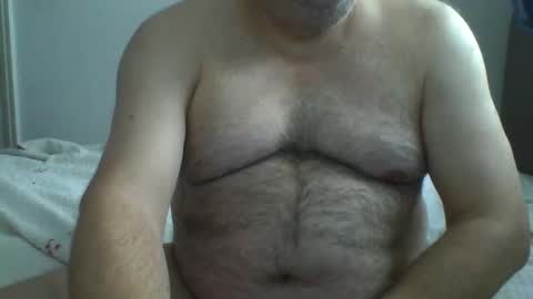 Snapshot of dgdgn chatting on 11.10.25 dgdgn online show from 11.10.25