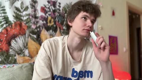 Snapshot of di_n_alex chatting on 02.22.25 Di Alex online show from 02.22.25