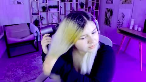 Dia online show from 09.19.25