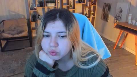 Dia online show from 10.26.25