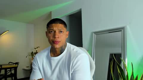 Diego online show from 02.12.25