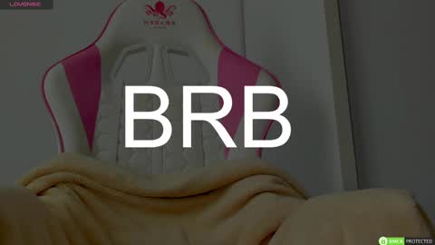 Snapshot of diamond_ava_ chatting on 02.17.25 Thea online show from 02.17.25