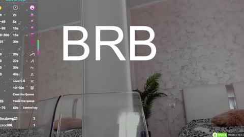 Snapshot of diamond_ava_ chatting on 03.10.25 Thea online show from 03.10.25