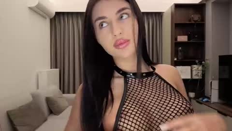 Iris online show from 02.12.26